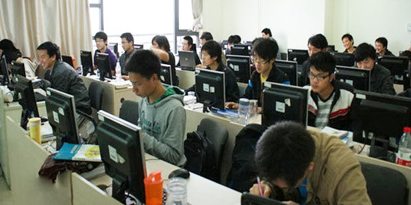 学员上课