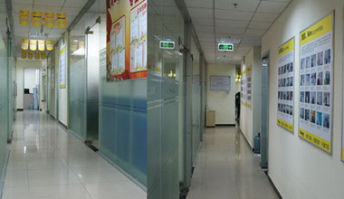 校区走廊