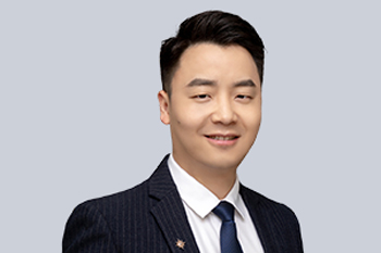 王新成