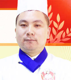 罗战
