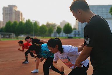 呼动阳光运动教育