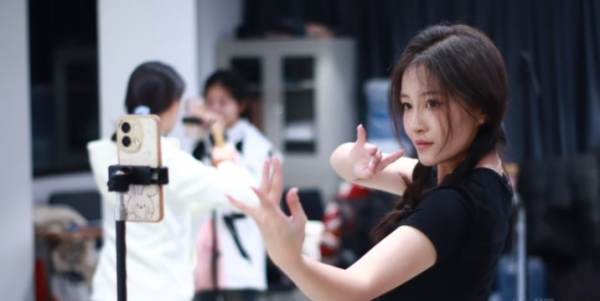 北京戏中人艺考培训机构怎么样？都有哪些专业